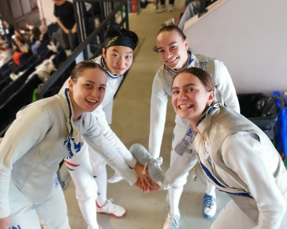 Polonyi Petra, Zhou Kriszti, Kollár Anna és Papp Jázmin.